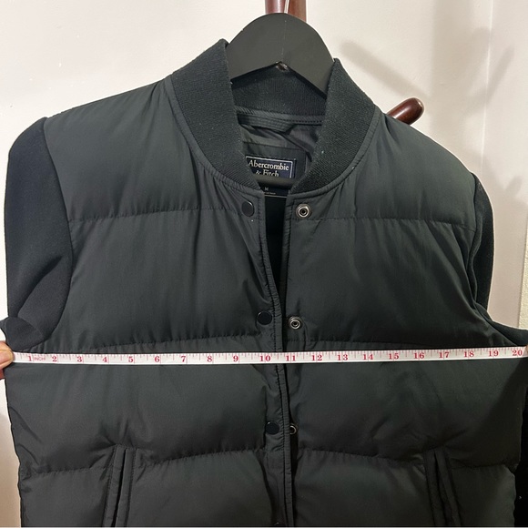 ABERCROMBIE & FITCH BOMBER JACKET - Picture 10 of 11